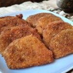 rántott karalábé tányéron